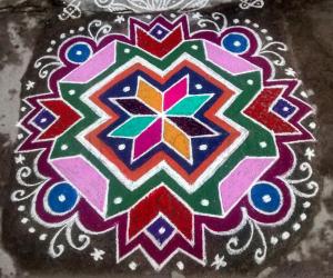 Rangoli: Rev's first kolam in ikolam contest. (margazhi dew drop contest)