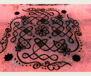 Rangoli: Rev's chikku kolam 39.