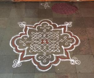 Rangoli: Aadi Friday 