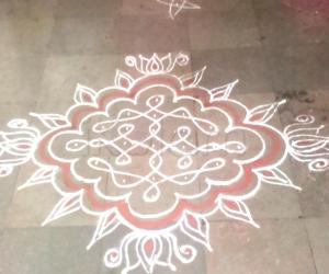 Rangoli: Friday kolam