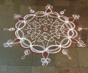 Rangoli: Friday kolam