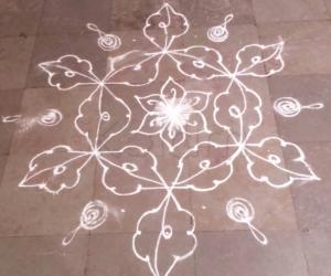 Rangoli: Thai krithigai