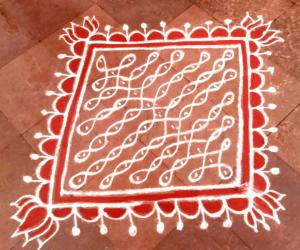 Rangoli: Chikku kolam