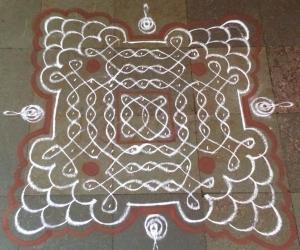Rangoli: Thai friday kolam