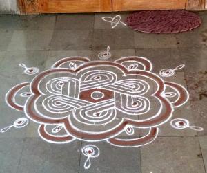 Rangoli: Navarathri kolam