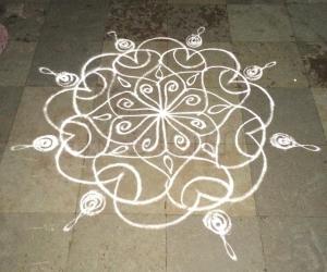 Friday kolam