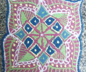 freehand rangoli  with recycled colours
