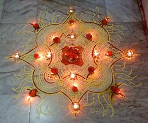 Padi Kolam with rice batter for Karthigai Deepam