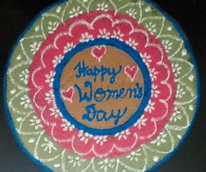 HAPPY WOMEN