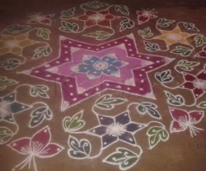 Rangoli: star colour kolam