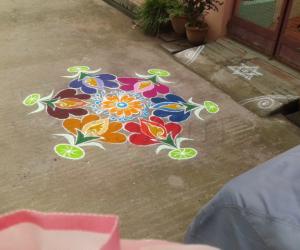 colour kolam
