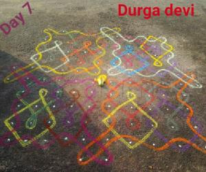 Marghazhi chiku kolam