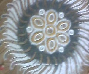 Rangoli: Pooja room kolam