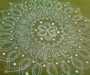 Rangoli: freehand rangoli