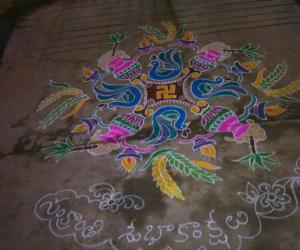 peacock kolam