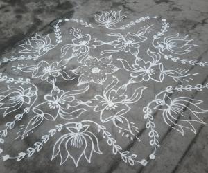 Rangoli: Deepam kolam