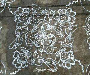 Rangoli: Simple birds kolam...