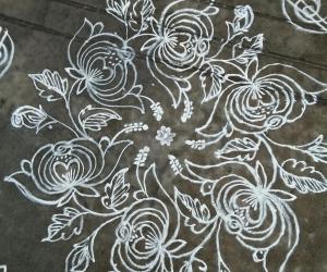 Rangoli: Different roses...