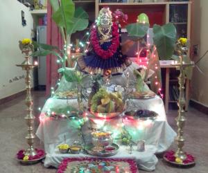 Rangoli: Varamahalakshmi alankara