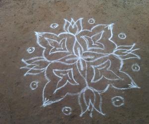 Rangoli: Simple Pookolam