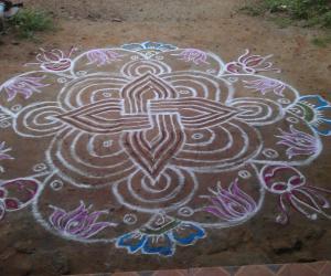 Rangoli: Friday Special swastick kolam