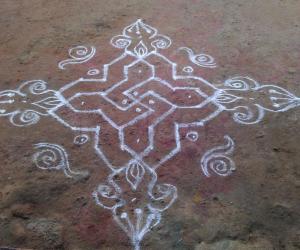 Rangoli: Simple Rangoli
