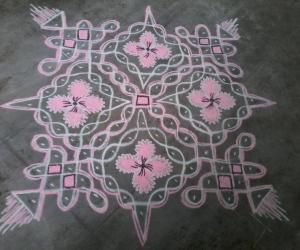 Rangoli:  Small Chikku   kolam!