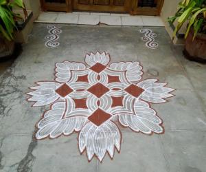 kaavi kolam!
