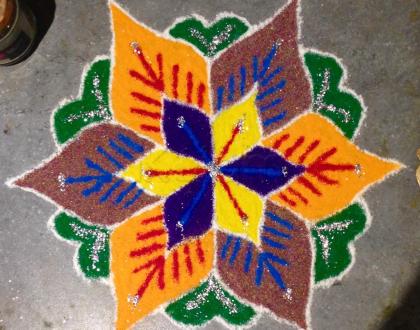 Flower Design Pulli Kolam