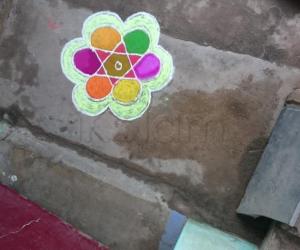 Rangoli: Margazhi kolam