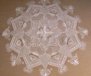 Free hand rangoli