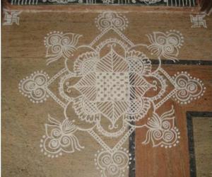 White kolam