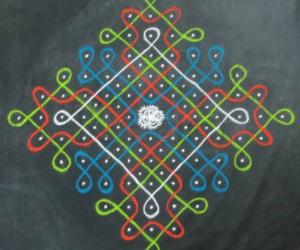Rangoli: Dotted kolam -Colour chikku kolam