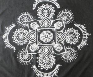 Fusion design in B & W
