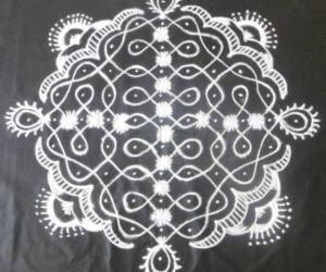 Chikku Kolam in Black and White