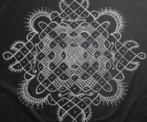 Rangoli: Chikku Kolam in Black and White