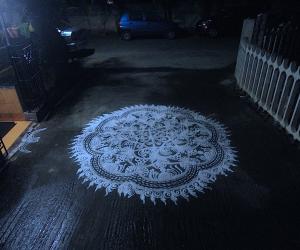 free hand kolam