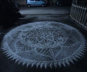 Freehand kolam