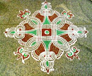 Rangoli: Margazhi kolam