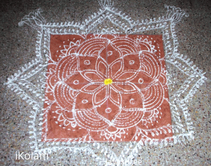 Rangoli: Octagonal Star