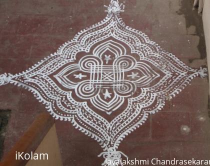 Rangoli: Navarathri Kolam