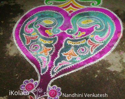 Rangoli: Annapakshi Kolam