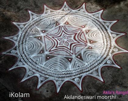 Rangoli: Navaratri kolam