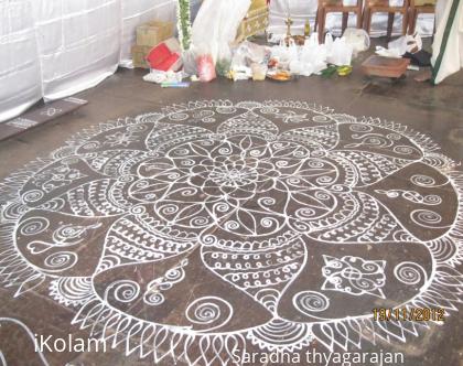 Rangoli: maakolam 4