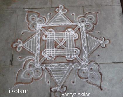 Rangoli: Function kolam