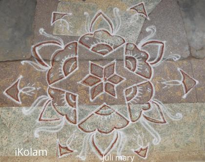 Rangoli: free hand kolam 31