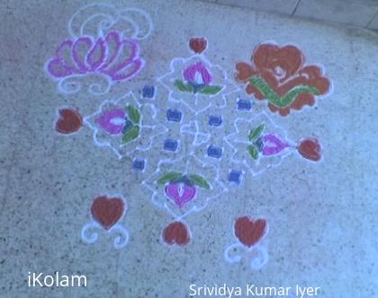 Rangoli: Happy Valentine's Day 2012  - Valentine Flower Kolam 17-1 (Ner Pulli)