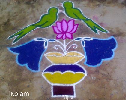 Rangoli: parrot kolam
