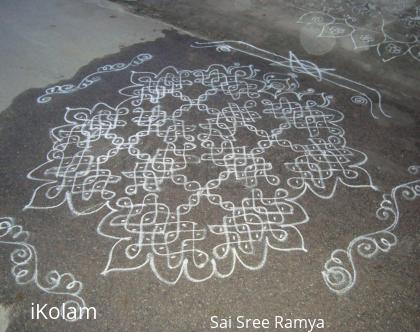 Rangoli: Varalakshmi Vratham kolam