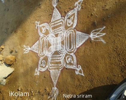 Rangoli: Friday kolam